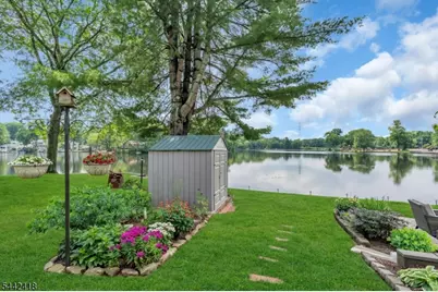 3 Duck Point Trl, Jefferson Township, NJ 07885 - Photo 33