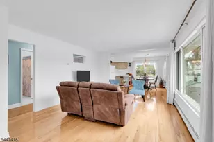3 Duck Point Trail, Jefferson Township, NJ 07885 - Photo 15
