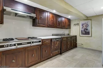 901 South Orange Ave, Millburn, NJ 07078 - Photo 19