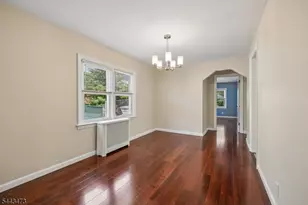 19 Rosedale Ave, Montclair, NJ 07042 - Photo 9