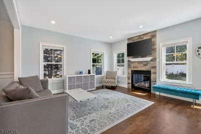 18 A Lincoln Ave #A, Cranford Township, NJ 07016 - Photo 11