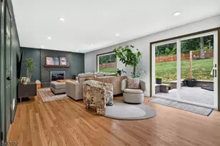 17 Forest Ln, Green Brook Township, NJ 08812 - Photo 9