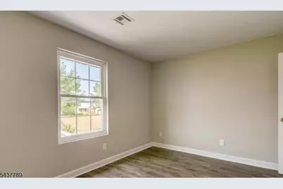 117 Dorothy Street, Carteret, NJ 07008 - Photo 13