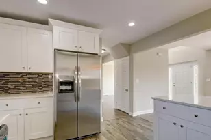 117 Dorothy St, Carteret, NJ 07008 - Photo 7