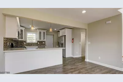 117 Dorothy Street, Carteret, NJ 07008 - Photo 5
