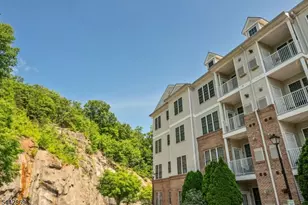6303 Brookhaven Court, Riverdale, NJ 07457 - Photo 21