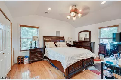 228 Henry Ct, North Plainfield, NJ 07060 - Photo 11