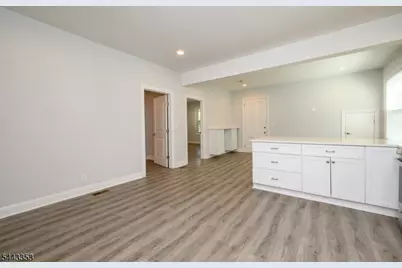 32 Woodland Ave Apt 1, Morris Township, NJ 07960 - Photo 15