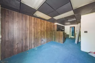 344 Union Ave, Bloomingdale, NJ 07403 - Photo 17