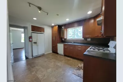 59 Troy Rd, Parsippany, NJ 07054 - Photo 9