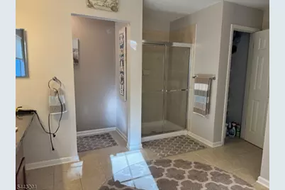 402 Rock Ridge Rd, Jefferson Township, NJ 07849 - Photo 5
