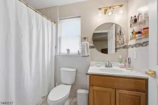 426 Marshall St, Elizabeth, NJ 07206 - Photo 9