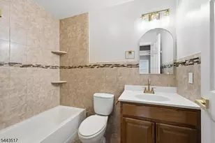 426 Marshall St, Elizabeth, NJ 07206 - Photo 17