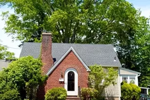 301 Hickory Ave, Bergenfield, NJ 07621 - Photo 1