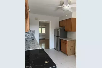 26B Troy Dr #b, Springfield, NJ 07081 - Photo 5