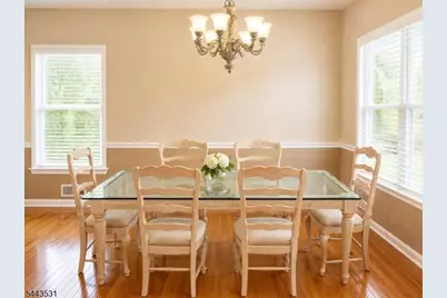 22 Village Square Dr, Union Township, NJ 08802 - Photo 5