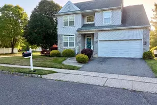 22 Village Square Dr, Union Township, NJ 08802 - Photo 1