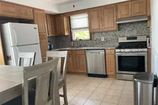 739 Lake Ave, Lyndhurst Township, NJ 07071 - Photo 19