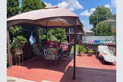 739 Lake Ave, Lyndhurst Township, NJ 07071 - Photo 15