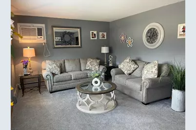 739 Lake Ave, Lyndhurst Township, NJ 07071 - Photo 5