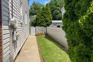 739 Lake Ave, Lyndhurst Township, NJ 07071 - Photo 3