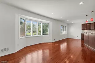 77 Schwinn Dr, Clark Township, NJ 07066 - Photo 3
