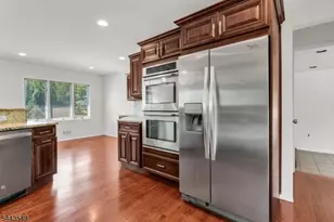77 Schwinn Dr, Clark Township, NJ 07066 - Photo 11