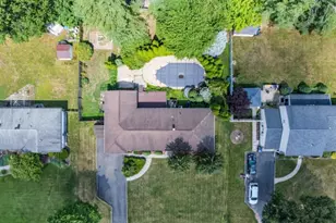 77 Schwinn Dr, Clark Township, NJ 07066 - Photo 21