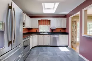 8 Deer Path, Holland Township, NJ 08848 - Photo 11