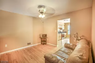 194 Driscoll Ct, Franklin Township, NJ 08873 - Photo 9