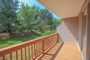 194 Driscoll Ct, Franklin Township, NJ 08873 - Photo 13