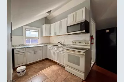 9-11 Bedford Ter #2, Irvington, NJ 07111 - Photo 3