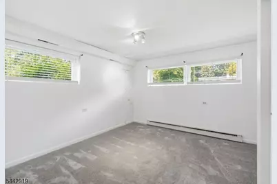 65 Leamoor Dr, Parsippany, NJ 07054 - Photo 7