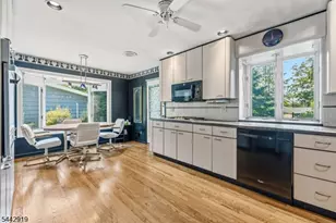 65 Leamoor Dr, Parsippany, NJ 07054 - Photo 5