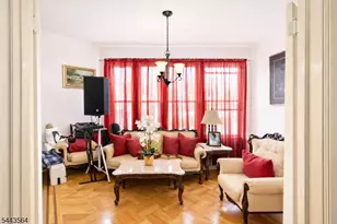 19 Burgess Pl, Passaic, NJ 07055 - Photo 19