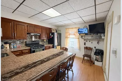 19 Burgess Pl #2, Passaic, NJ 07055 - Photo 11