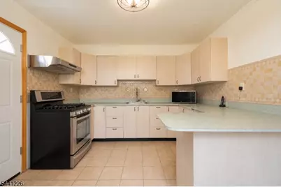 711 Bloomfield Ave, Clifton, NJ 07012 - Photo 5