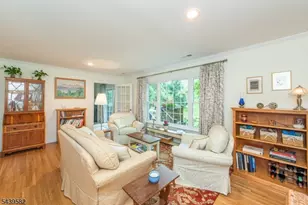 31 Cooper Ln, Long Hill Township, NJ 07946 - Photo 15