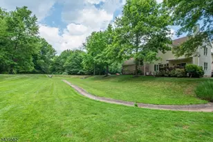 31 Cooper Ln, Long Hill Township, NJ 07946 - Photo 33