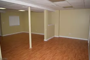 223 Emily Pl, Parsippany, NJ 07054 - Photo 15