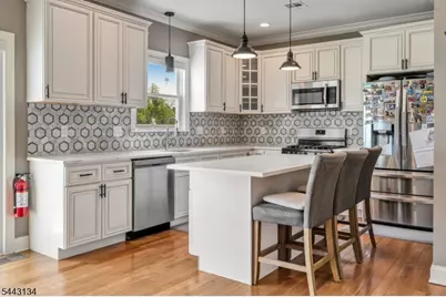 75 Bowlby St, Dover, NJ 07801 - Photo 11