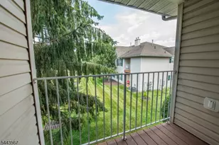 38 Chanda Ct, Clifton, NJ 07012 - Photo 17