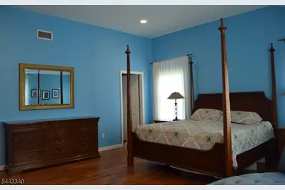 25 Haddon Rd, Parsippany, NJ 07054 - Photo 11