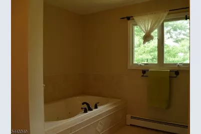 25 Haddon Rd, Parsippany, NJ 07054 - Photo 9