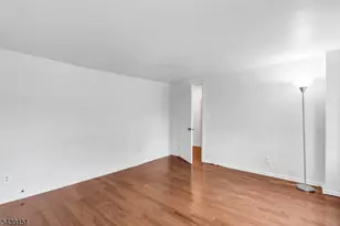 33 Wall St, Rockaway, NJ 07866 - Photo 17