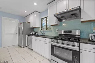 29 Brook St, Franklin Township, NJ 08873 - Photo 21
