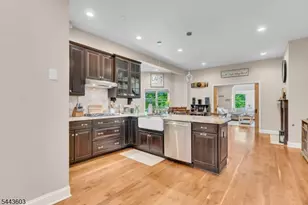 28 Sunset Terrace, Mount Arlington, NJ 07856 - Photo 9