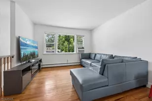 1 Arthur Rd, Hopatcong, NJ 07874 - Photo 9