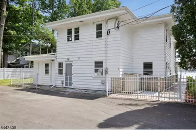 19 Lakeland Dr, Hopatcong, NJ 07843 - Photo 5