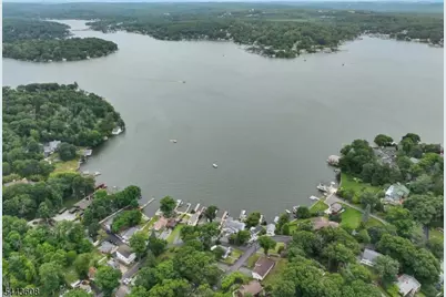 19 Lakeland Dr, Hopatcong, NJ 07843 - Photo 41